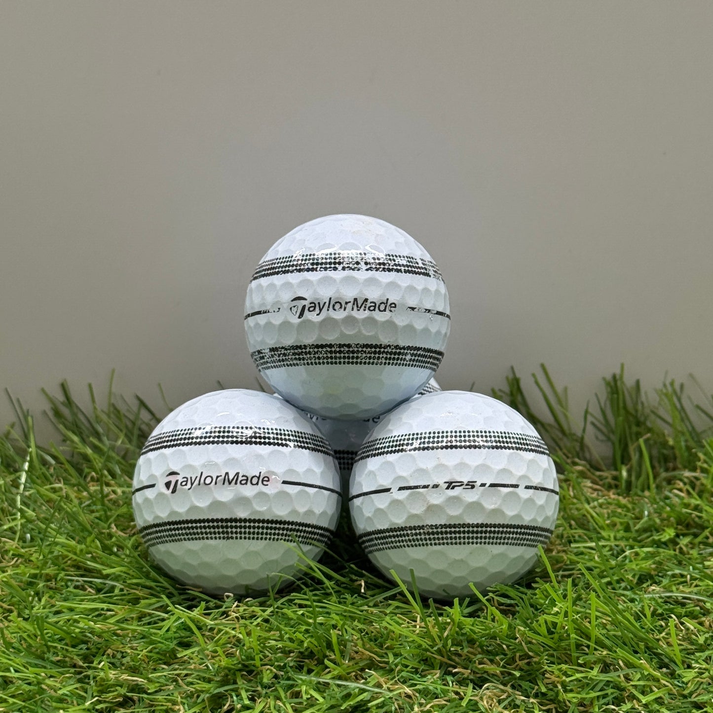 Taylormade TP5/TP5X Stripe