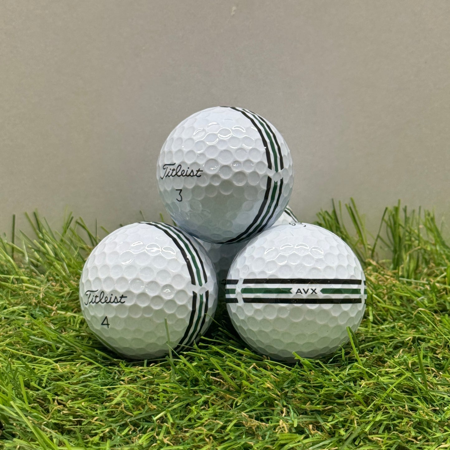 Titleist AVX Aim 360