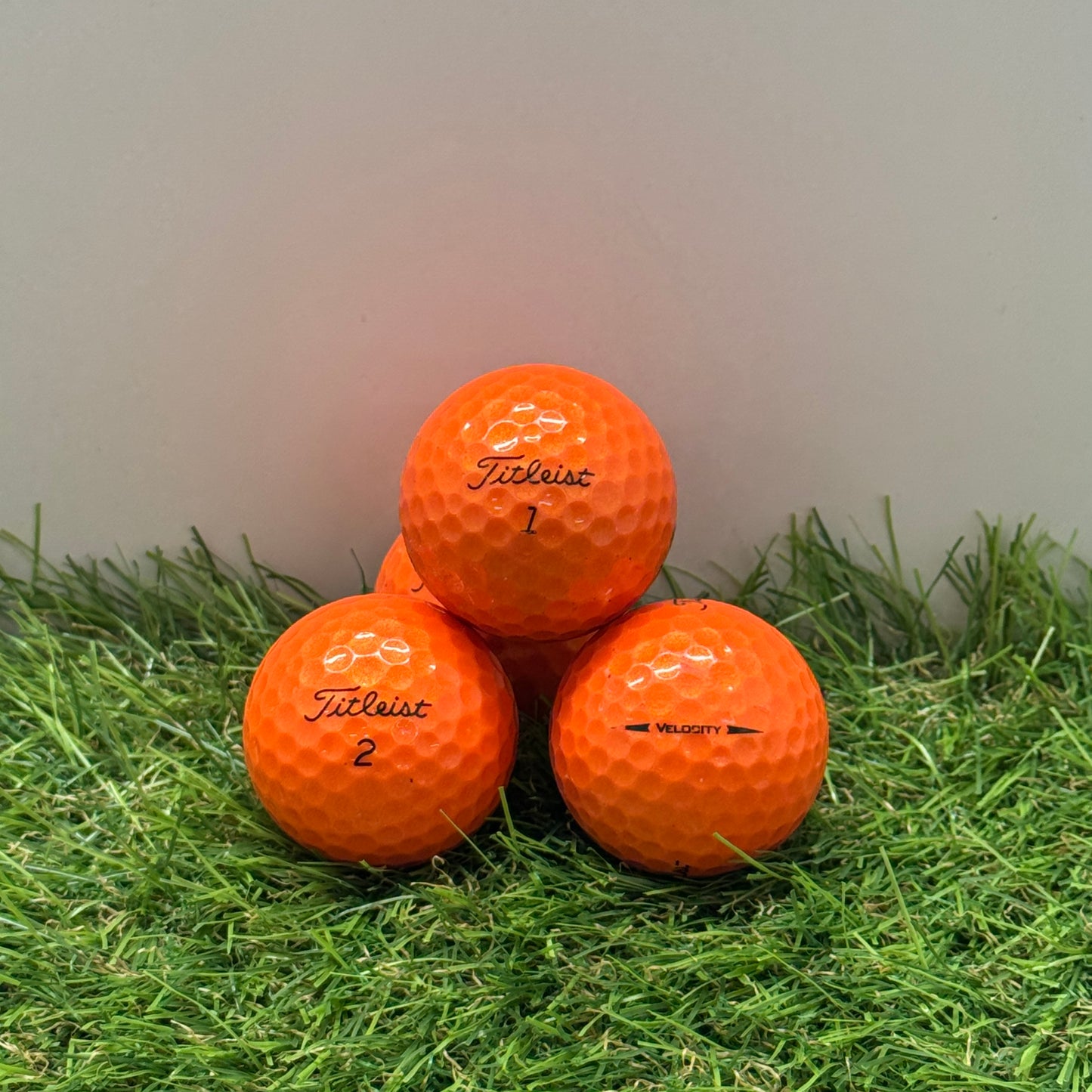 Titleist Velocity Gloss Orange