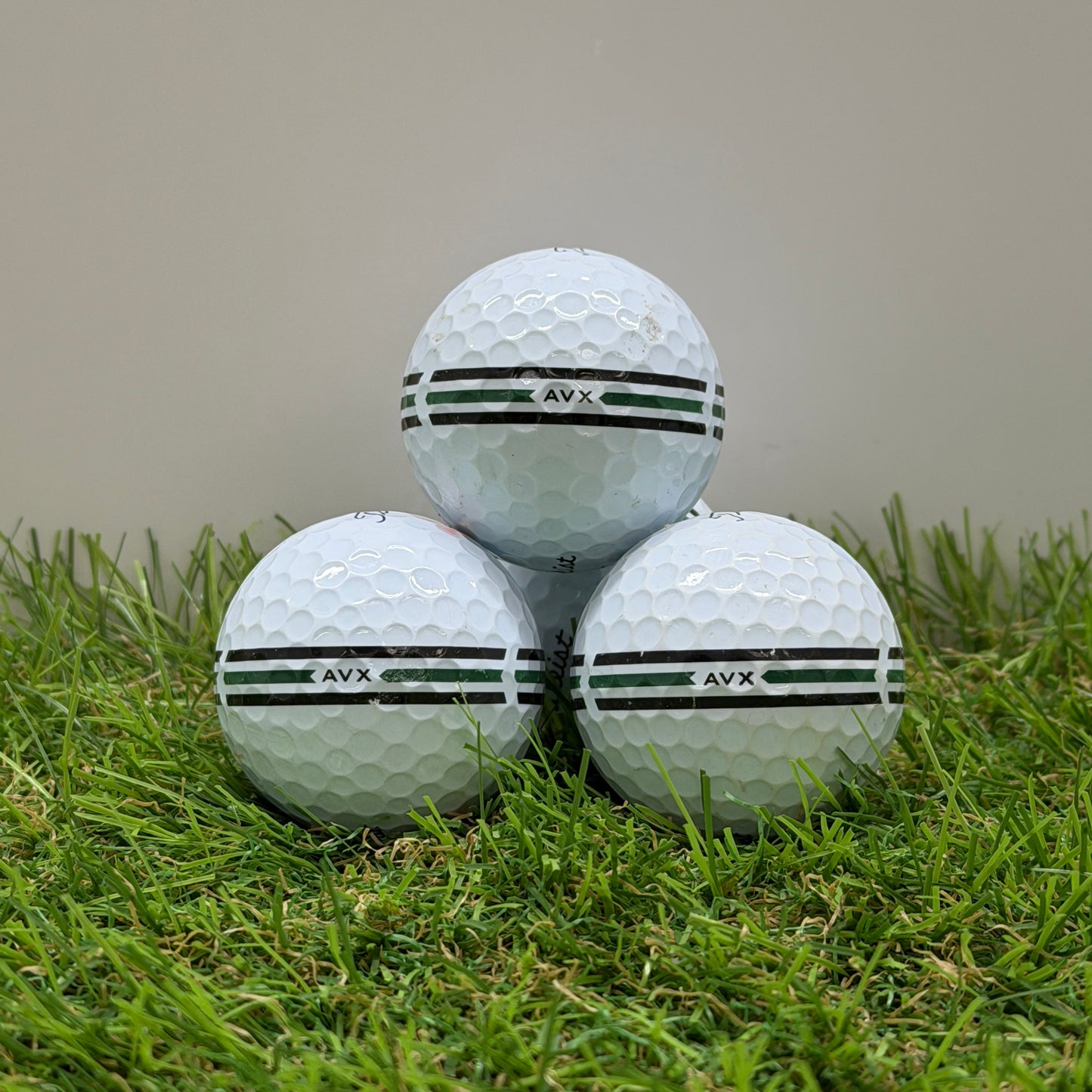 Titleist AVX Aim 360