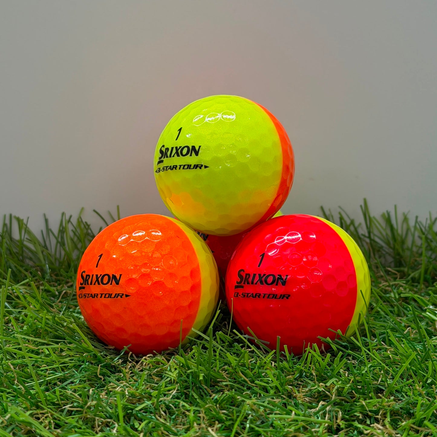 Srixon Q Star Tour Divide Gloss