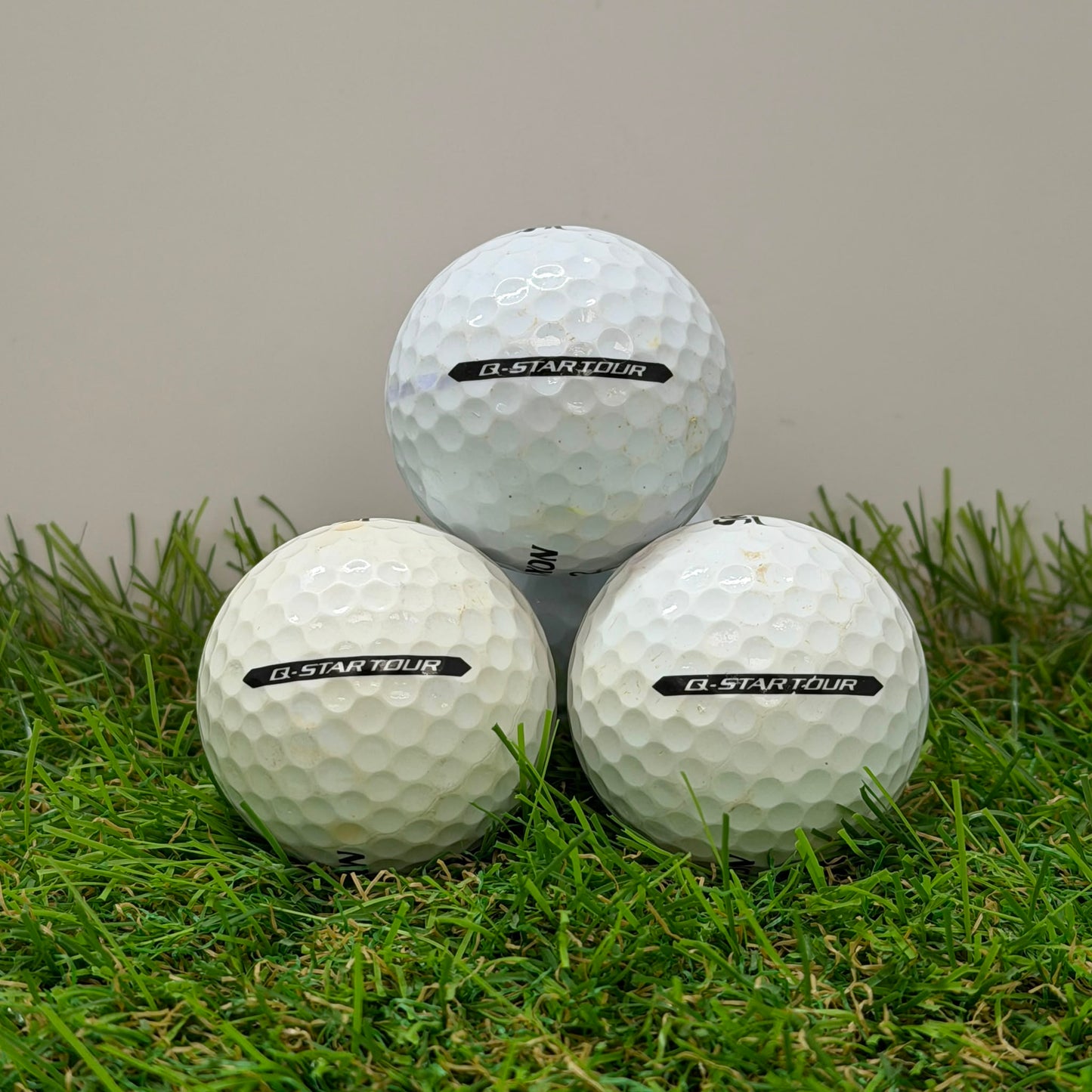 Srixon Q Star Tour
